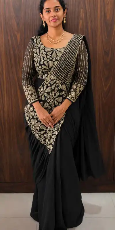 ST 1201 Black in Faux Georgette Zari Work & Embroidery Work Saree. Special Price ₹1899. Delivery 4-6 Working Days. Shop now. | Creative Sarees, Bollywood Sarees, Designer Sarees, Embroidered Sarees, Ethnic Saree, Modern Digital sarees, Party Wear Sarees, Sarees