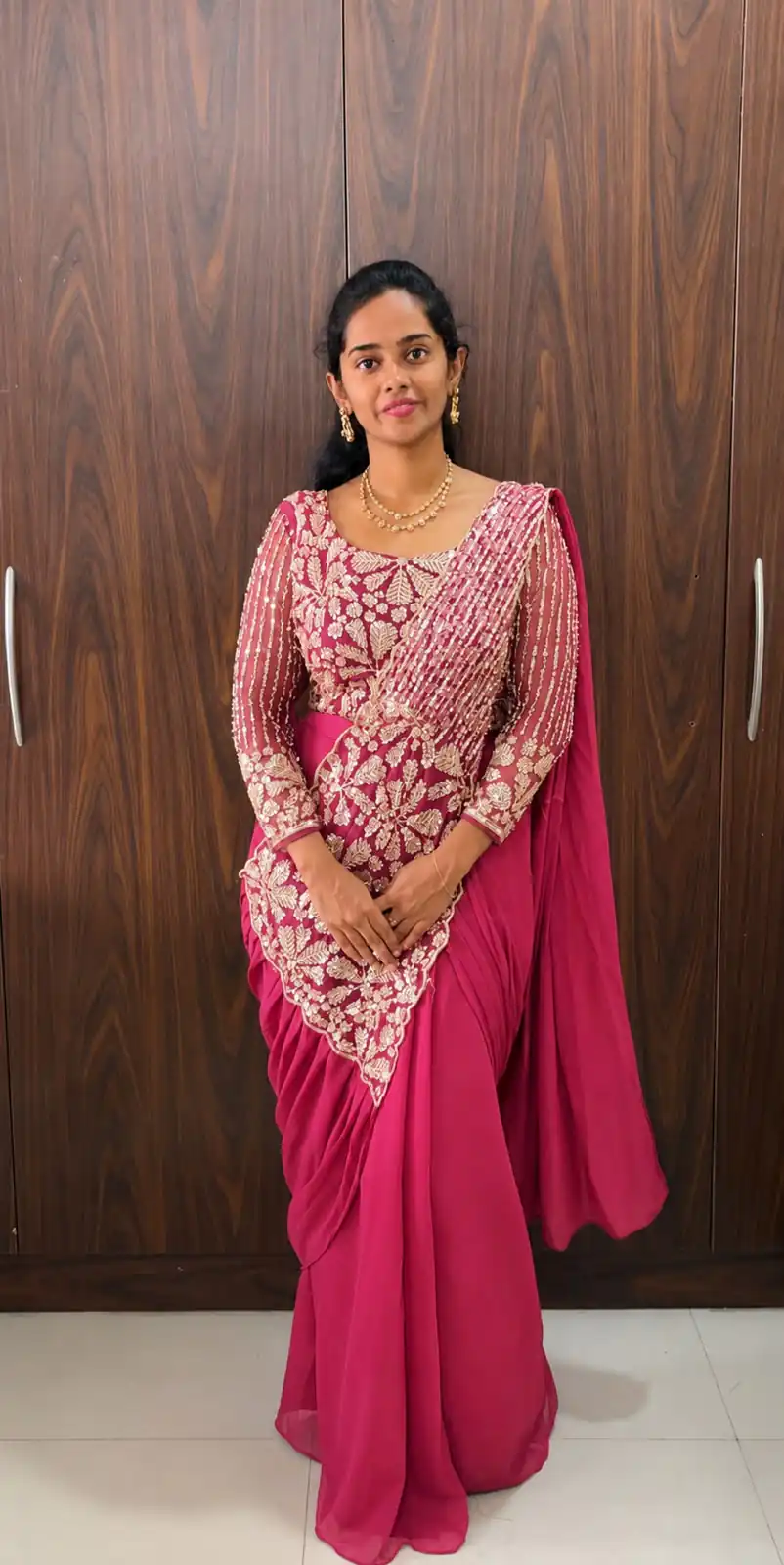 ST 1201 Pink in Faux Georgette Zari Work & Embroidery Work Saree. Special Price ₹1899. Delivery 4-6 Working Days. Shop now. | Creative Sarees, Bollywood Sarees, Designer Sarees, Embroidered Sarees, Ethnic Saree, Modern Digital sarees, Party Wear Sarees, Sarees