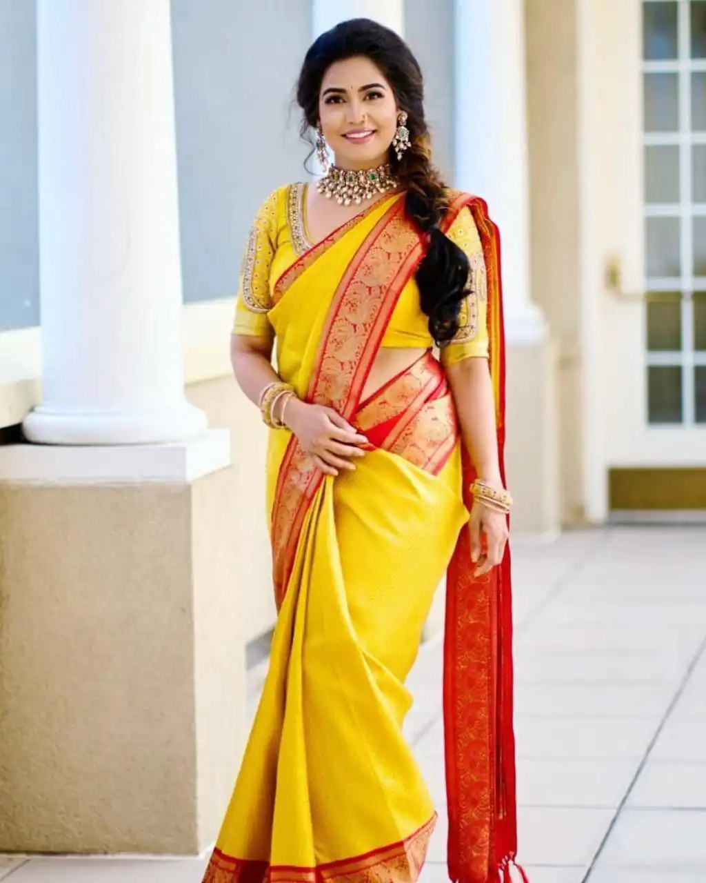 KP 2092 Yellow Color Yellow Soft Lichi Silk Saree with Jacquard Work. Best Price ₹1449. Delivery 4-6 Working Days. Shop now. | Creative Sarees, Bollywood Sarees, Designer Sarees, Embroidered Sarees, Ethnic Saree, Modern Digital sarees, Party Wear Sarees, Sarees