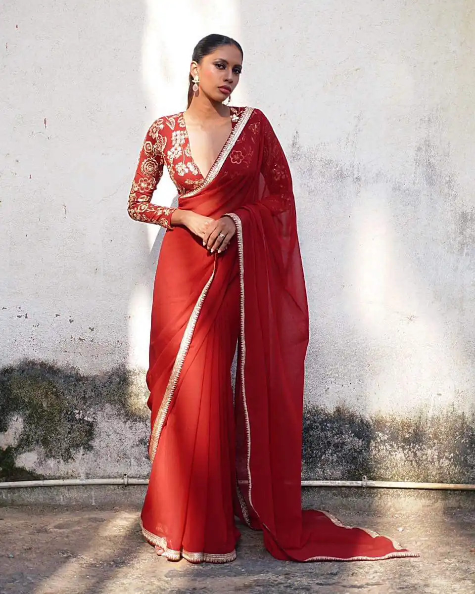 JR 646 Red Georgette Saree Perfect for Wedding, Party, Traditional Day, Housewarming, Pongal – . Exclusive Offer ₹1699. Delivery 4-6 Working Days. Shop | Creative Sarees, Bollywood Sarees, Designer Sarees, Embroidered Sarees, Ethnic Saree, Modern Digital sarees, Party Wear Sarees, Sarees