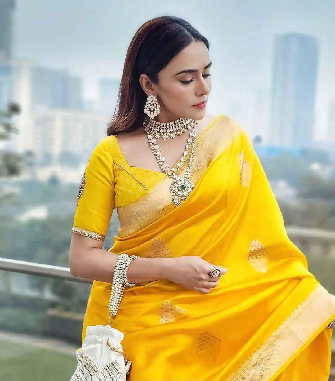 KPR 253 Yellow Color Yellow Soft Lichi Silk Saree with Jacquard Work. Best Price ₹1349. Delivery 4-6 Working Days. Shop now. | Creative Sarees, Bollywood Sarees, Designer Sarees, Embroidered Sarees, Ethnic Saree, Modern Digital sarees, Party Wear Sarees, Sarees