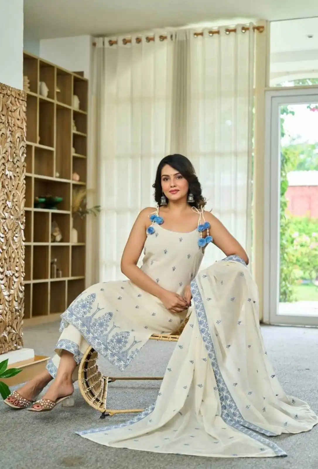MF 476 Blue Embroidery Sequins Work Salwar Suit in Pink Maska Cotton Silk. Wedding, Party, Festive, Price 2049 - Delivery 4-6 Working Days. Shop now. | Casual Suits, Jump Suits, Creative suits, Designer Suits, Palazzo Suits, Party Wear Suits, Patiala Suits, Salwar suit, Straight Suits