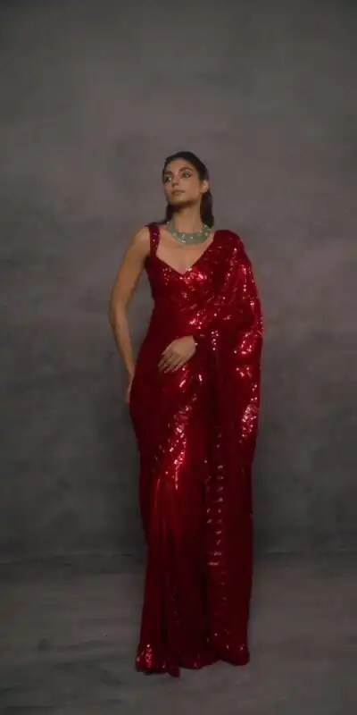DF 3477 Red Faux Georgette Saree Perfect for Wedding, Party, Cultural Events, Traditional Day, Pooja – . Grab it for ₹1799. Delivery 4-6 Working Day | Creative Sarees, Bollywood Sarees, Designer Sarees, Embroidered Sarees, Ethnic Saree, Modern Digital sarees, Party Wear Sarees, Sarees