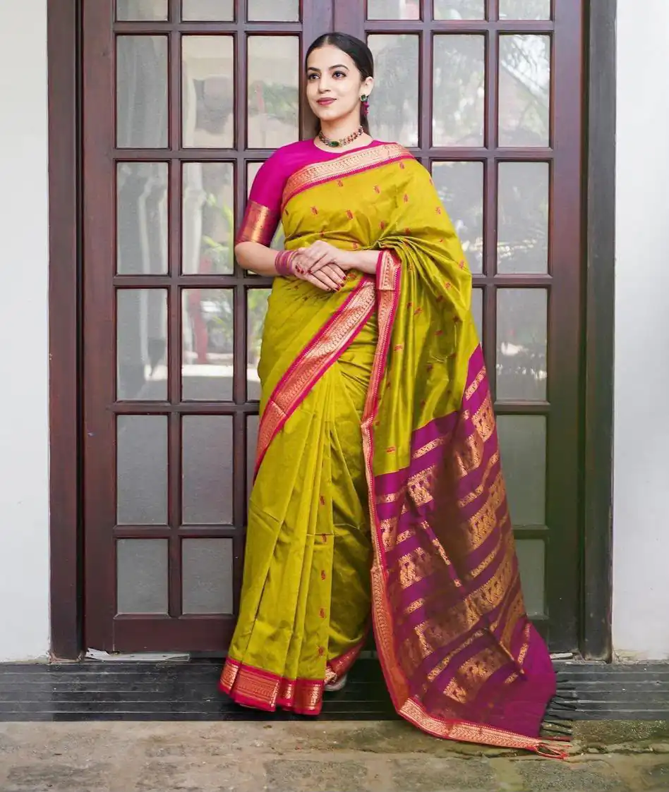 KP 6092 Mastered Soft Lichi Silk Cloth Saree Perfect for Wedding, Party, Family Gatherings, Sangeet, Festive Deal ₹1449. Delivery 4-6 Working Days | Creative Sarees, Bollywood Sarees, Designer Sarees, Embroidered Sarees, Ethnic Saree, Modern Digital sarees, Party Wear Sarees, Sarees