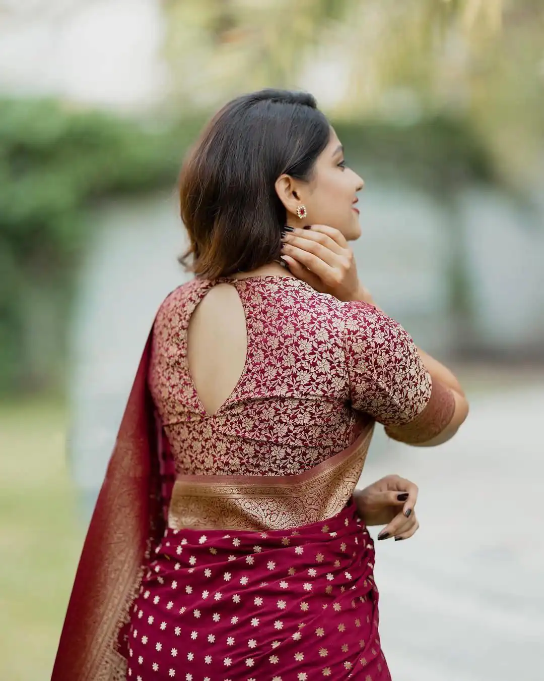 KPR 228 Red in Soft Lichi Silk Jacquard Work Designer Work Saree . Exclusive Offer ₹1349. Delivery 4-6 Working Days. Shop now. | Creative Sarees, Bollywood Sarees, Designer Sarees, Embroidered Sarees, Ethnic Saree, Modern Digital sarees, Party Wear Sarees, Sarees