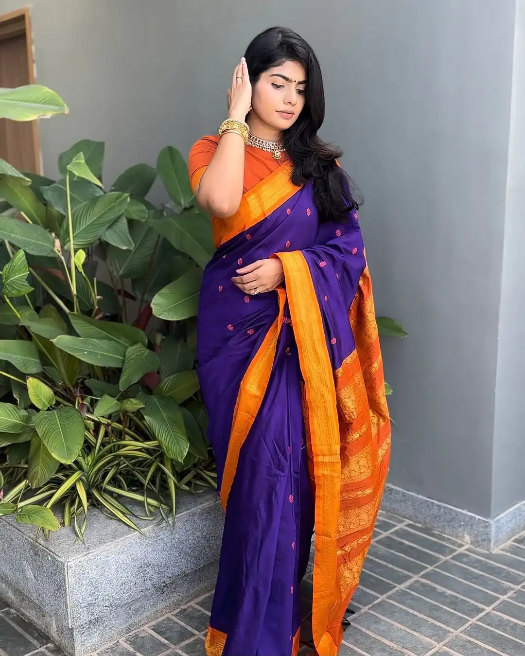 KP 6092 Royal Blue Soft Lichi Silk Cloth Saree Perfect for Wedding, Party, Family Gatherings, Sangeet, Festive Deal ₹1449. Delivery 4-6 Working Days | Creative Sarees, Bollywood Sarees, Designer Sarees, Embroidered Sarees, Ethnic Saree, Modern Digital sarees, Party Wear Sarees, Sarees