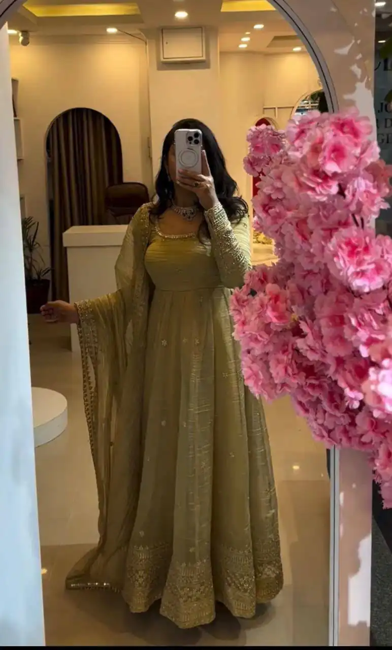 ZB 5069 Yellow Gold Crazy Gown Perfect for Wedding, Party, Mehendi, Anniversary, Onam – . Grab it for ₹2099. Delivery 4-6 Working Days. Shop now. | Bollywood Gowns, Creative Gowns, Designer Gowns, Embroidered Gowns, Gowns, Party Wear Gowns