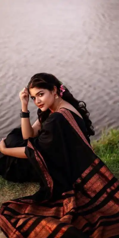 KPR 159 Black Soft Lichi Silk Cloth Saree Perfect for Wedding, Party, Family Gatherings, Sangeet, Ethnic Day – . Festive Deal ₹1349. Delivery 4-6 Workin | Creative Sarees, Bollywood Sarees, Designer Sarees, Embroidered Sarees, Ethnic Saree, Modern Digital sarees, Party Wear Sarees, Sarees
