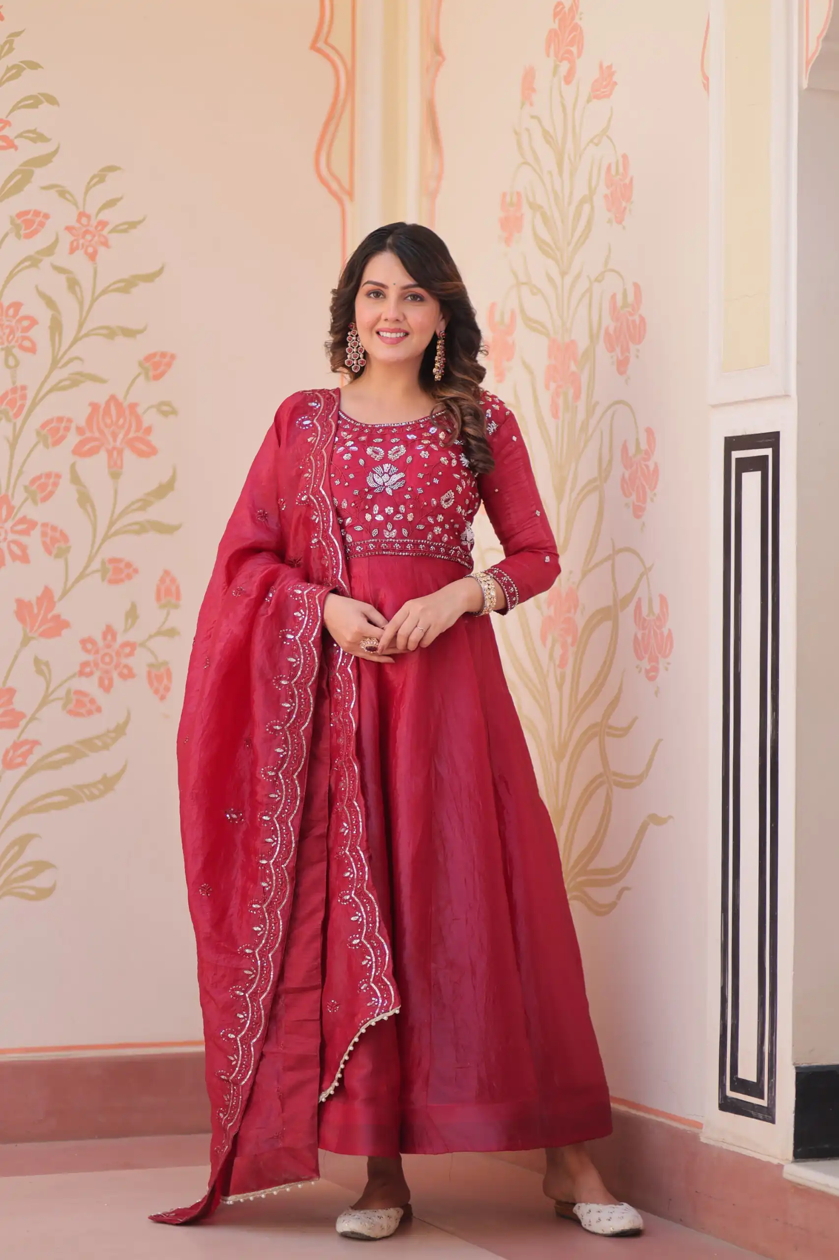 KA 1230 Red in Gold Crush Zari Work & Embroidery Work Gown . Affordable Price ₹1999. Delivery 4-6 Working Days. Shop now. | Bollywood Gowns, Creative Gowns, Designer Gowns, Embroidered Gowns, Gowns, Party Wear Gowns