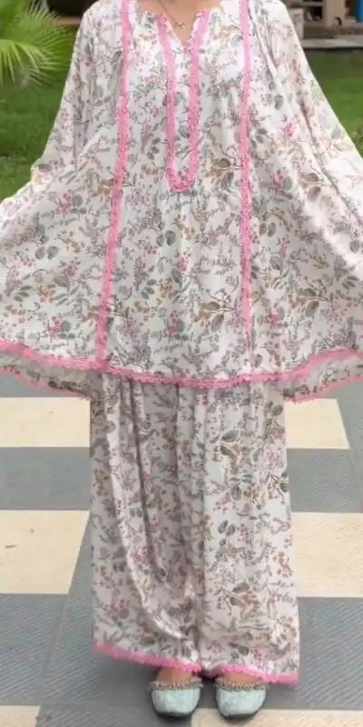 SRK 3180 Pink Natural Crep Lace Work & Digital Print Salwar Suit . Exclusive Offer ₹1949. Delivery 4-6 Working Days. Shop now. | Casual Suits, Jump Suits, Creative suits, Designer Suits, Palazzo Suits, Party Wear Suits, Patiala Suits, Salwar suit, Straight Suits