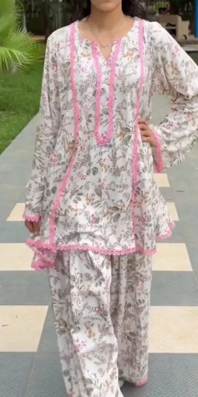 SRK 3180 Pink Natural Crep Lace Work & Digital Print Salwar Suit . Exclusive Offer ₹1949. Delivery 4-6 Working Days. Shop now. | Casual Suits, Jump Suits, Creative suits, Designer Suits, Palazzo Suits, Party Wear Suits, Patiala Suits, Salwar suit, Straight Suits