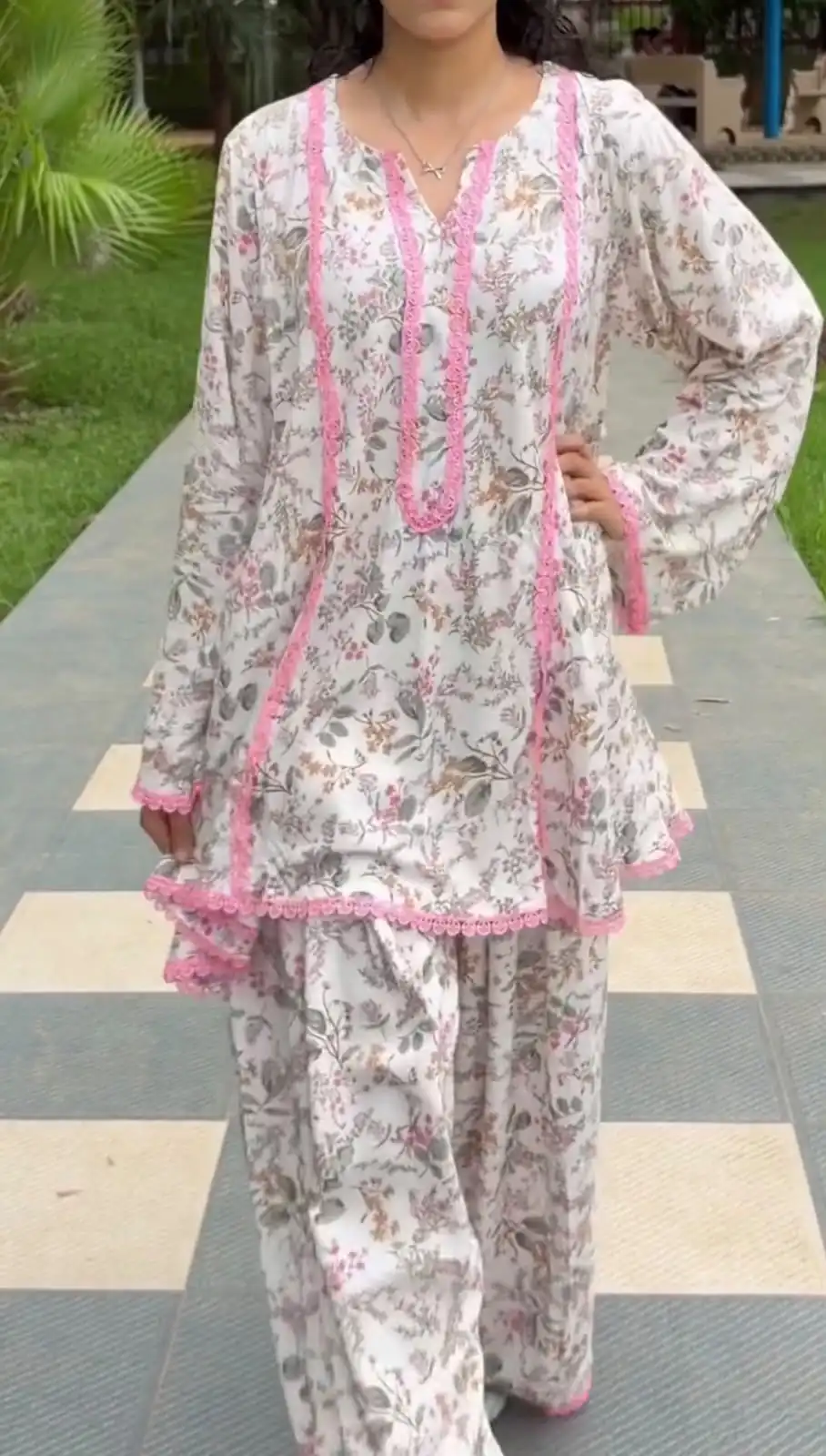 SRK 3180 Pink Natural Crep Lace Work & Digital Print Salwar Suit . Exclusive Offer ₹1949. Delivery 4-6 Working Days. Shop now. | Casual Suits, Jump Suits, Creative suits, Designer Suits, Palazzo Suits, Party Wear Suits, Patiala Suits, Salwar suit, Straight Suits