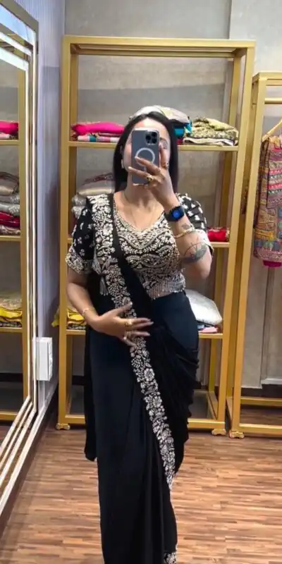 PST 1177 Black Chinon Saree erfect for Wedding, Party, Baisakhi, Bridal Wear, Onam – . Special Price ₹2099. Delivery 4-6 Working Days. Shop now. | Creative Sarees, Bollywood Sarees, Designer Sarees, Embroidered Sarees, Ethnic Saree, Modern Digital sarees, Party Wear Sarees, Sarees