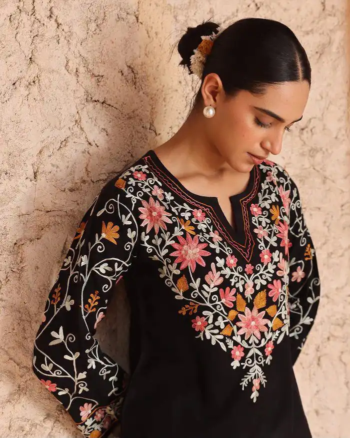 ND 5058 Black | Black Roman Silk Salwar Suit with Embroidery Work. Grab it for ₹2099. Delivery 4-6 Working Days. Shop now. | Casual Suits, Jump Suits, Creative suits, Designer Suits, Palazzo Suits, Party Wear Suits, Patiala Suits, Salwar suit, Straight Suits