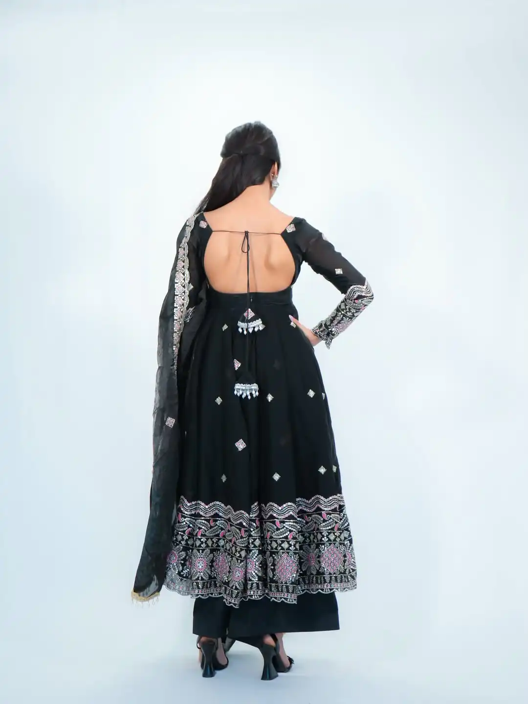 Aglow Black Fendy Satin Lace Embroidery Work Gown - Image 3