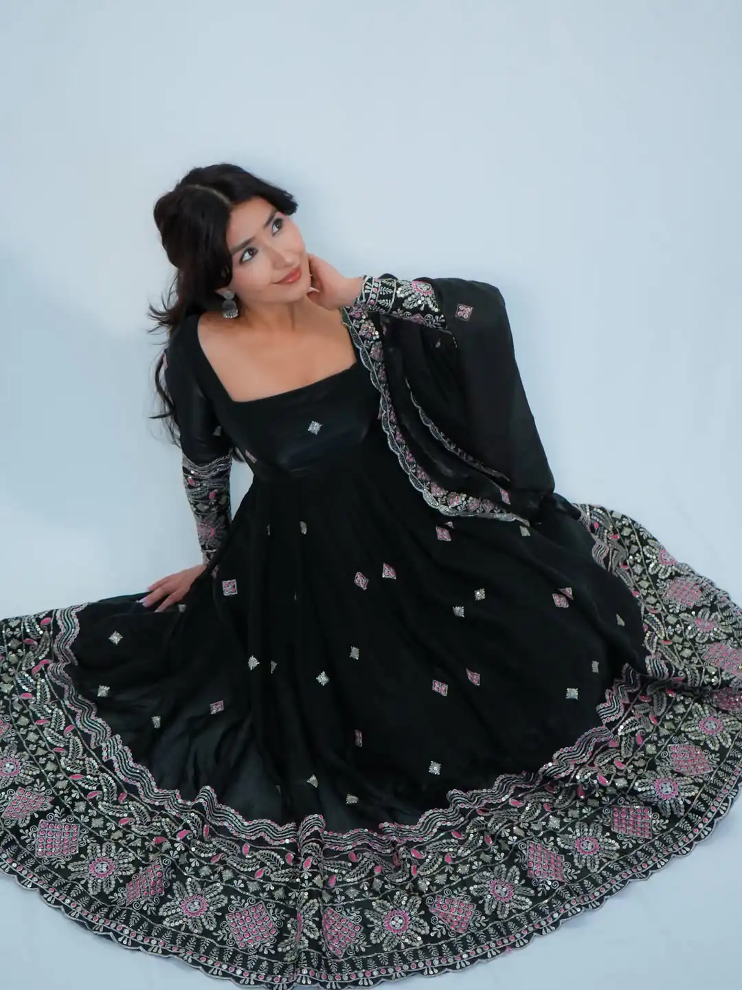 Aglow Black Fendy Satin Lace Embroidery Work Gown - Image 2