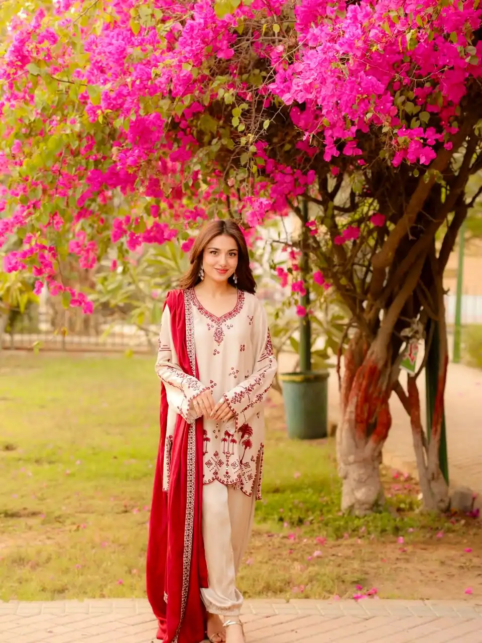 Best Off White Roman Silk Thread Work Salwar Suit