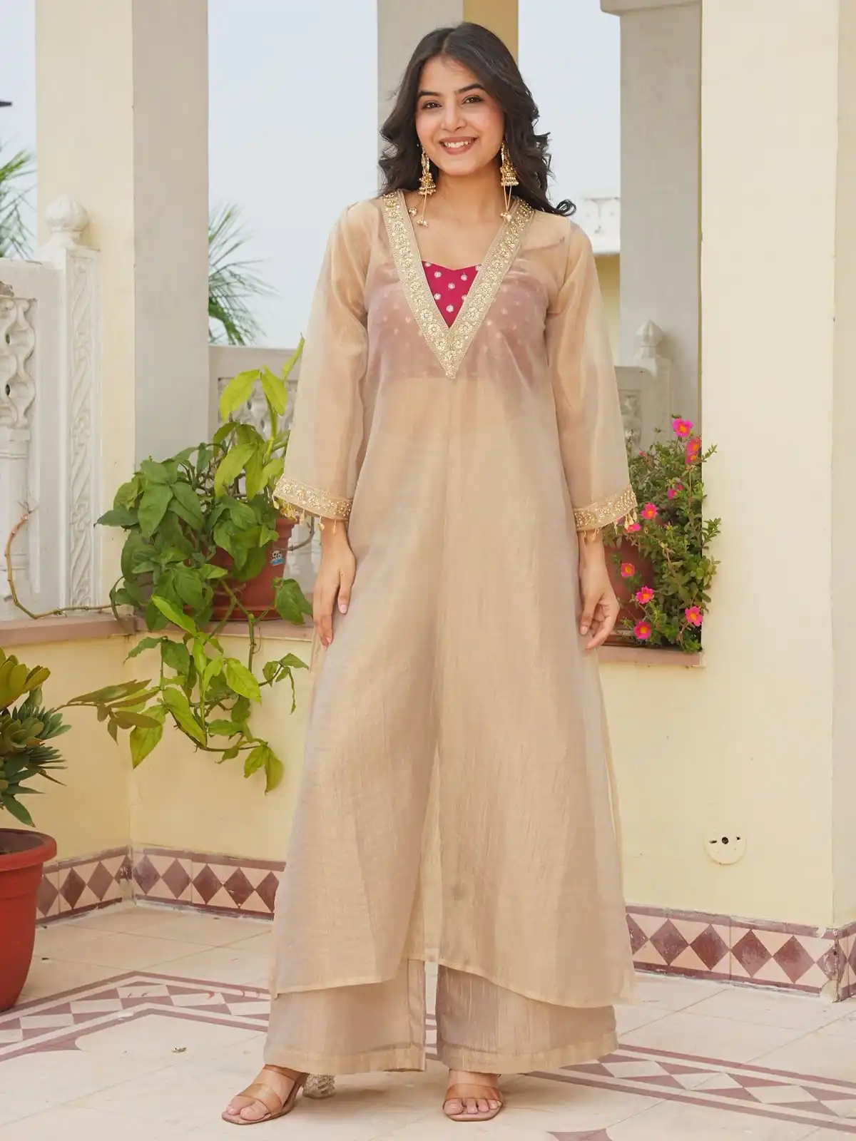 Classic Cream Golden Tissue With Embroidery Salwar Suit - Image 2