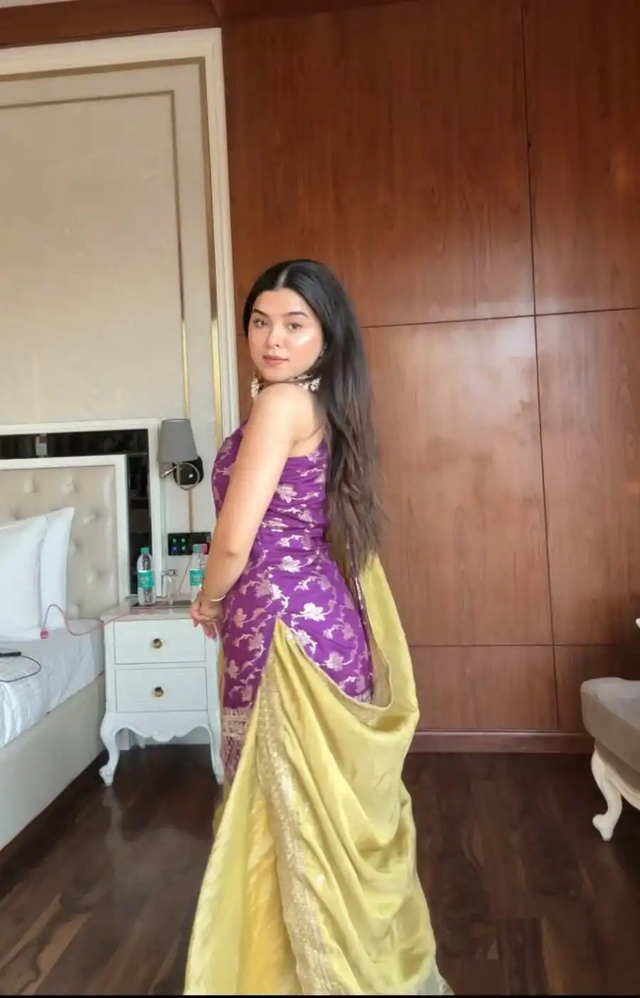 Pretty Purple Jacquard Sequins Lace Work Salwar Suit - Image 3
