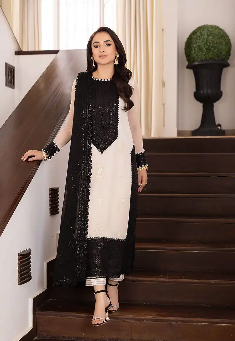 Shiny Black Natural Crep Thread Work Salwar Suit