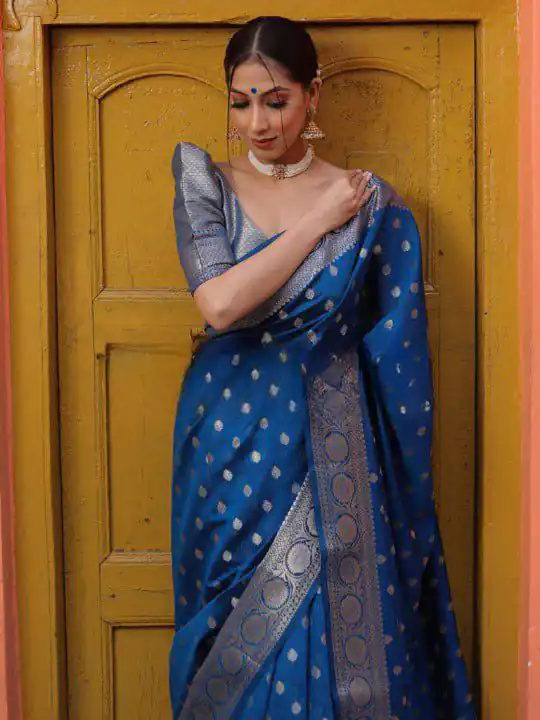 Shiny Navy Blue Soft Lichi Silk Jacquard Lace Work Saree - Image 3