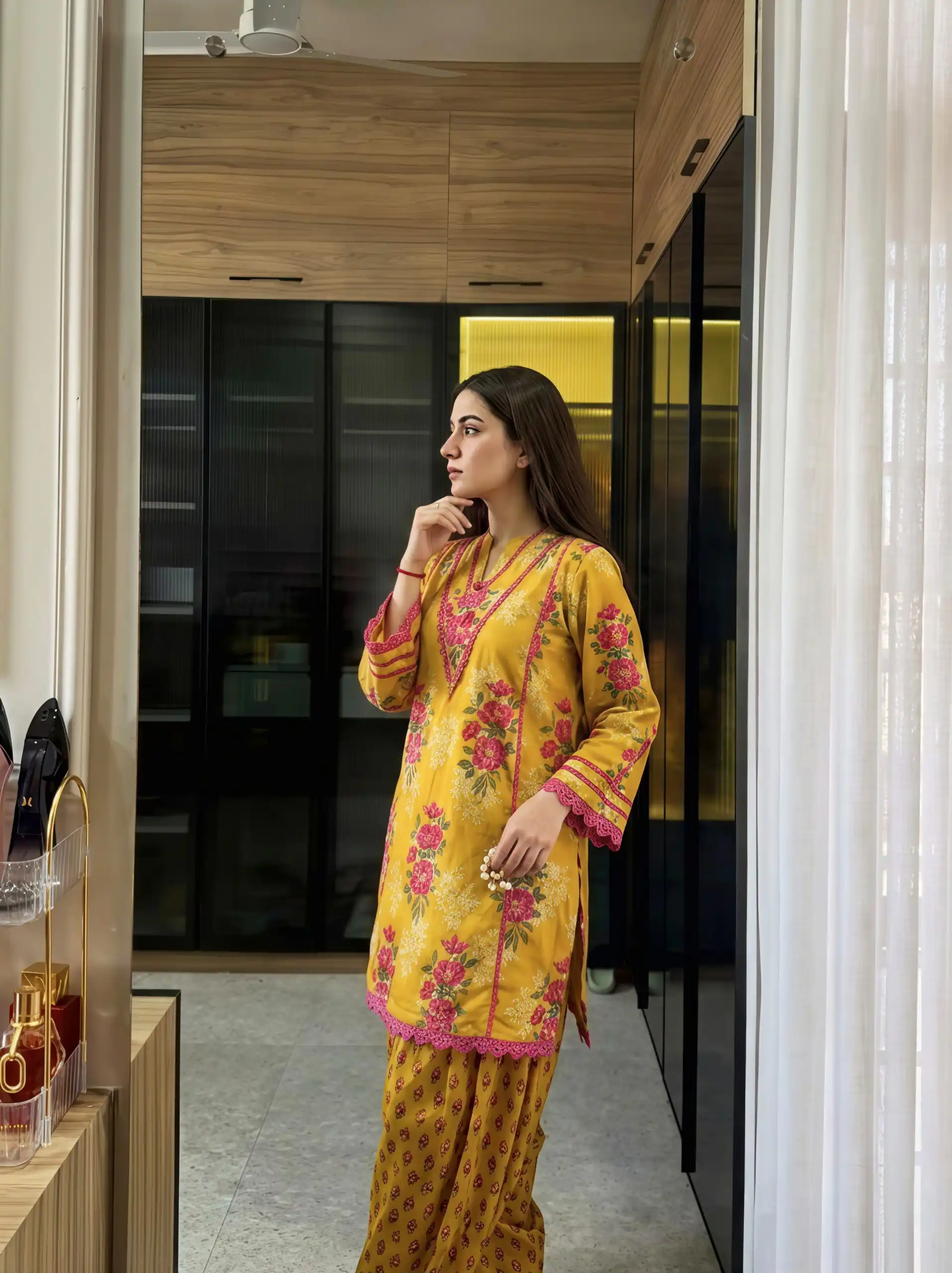 Trendy Yellow Natural Crep Digital Print Salwar Suit - Image 3