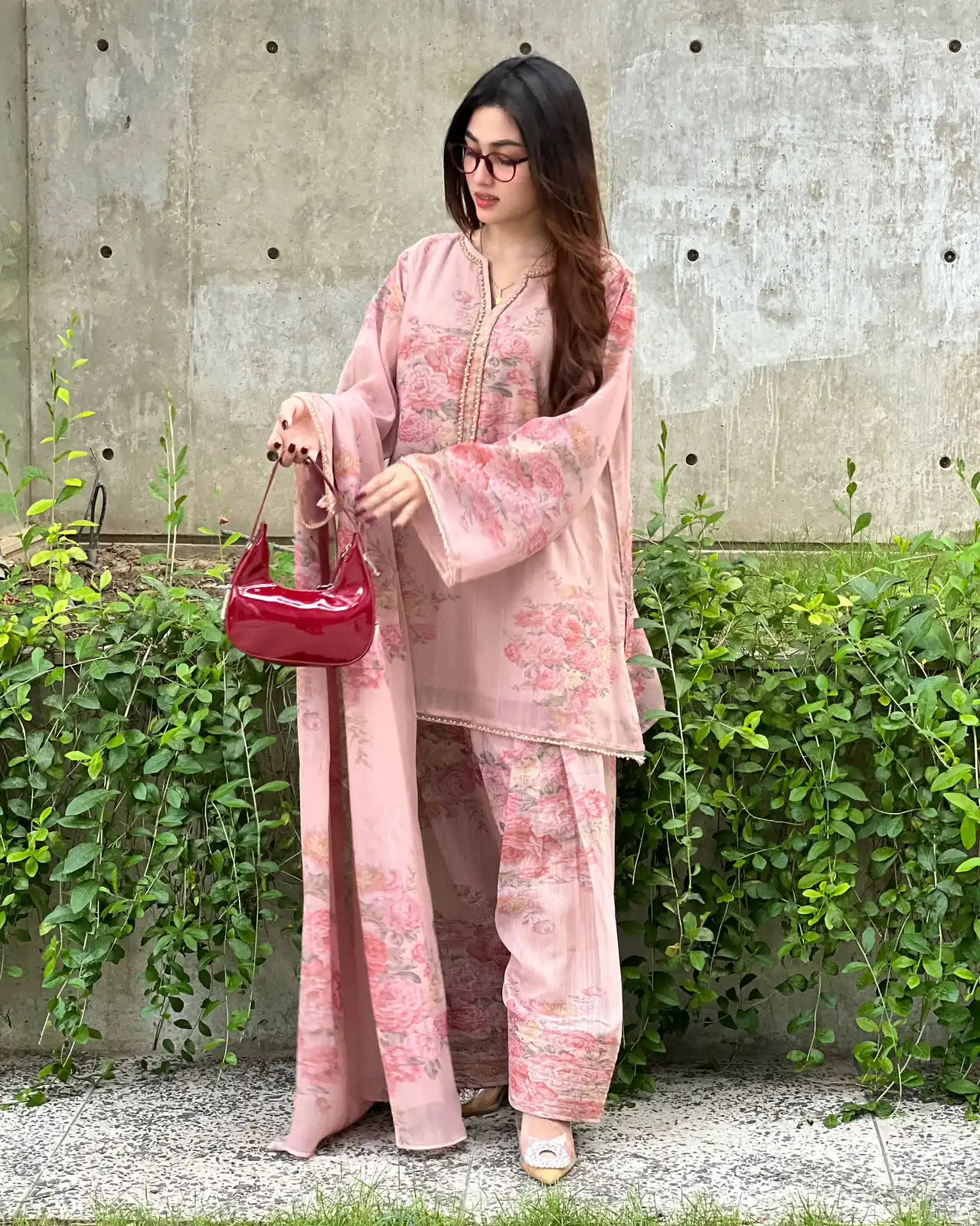 JF 008 Light Pink Colour Digital Print Salwar Suit in Black Faux Georgette. Now at just ₹2149. Delivery 4-6 Working Days. Shop now. | Casual Suits, Jump Suits, Creative suits, Designer Suits, Palazzo Suits, Party Wear Suits, Patiala Suits, Salwar suit, Straight Suits