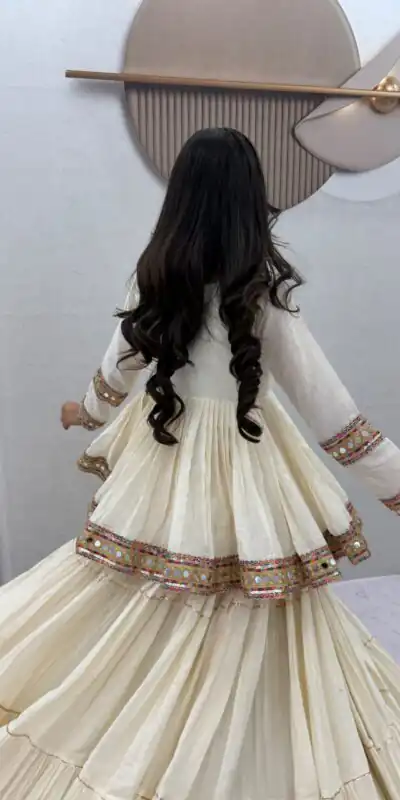 PC 596 Off White in Pure Cotton Mirror Work & Gamthi Work Lehenga Choli . Exclusive Offer ₹2999. Delivery 4-6 Working Days. Shop now. | Bollywood Lehenga, Creative Lehenga, Designer Lehenga, Embroidered Lehenga, Lehenga, Party Wear Lehenga