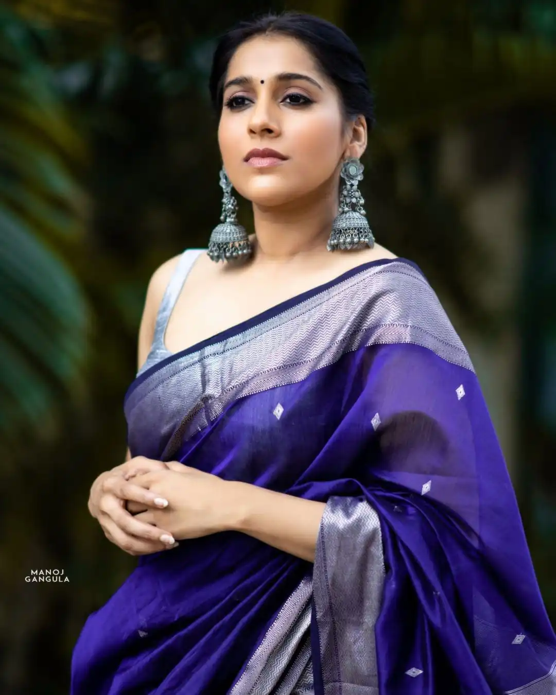 KP 5091 Royal Blue Soft Lichi Silk Saree with Lace Work & Lace Border. Introductory Price ₹1349. Delivery 4-6 Working Days. Shop now. | Creative Sarees, Bollywood Sarees, Designer Sarees, Embroidered Sarees, Ethnic Saree, Modern Digital sarees, Party Wear Sarees, Sarees