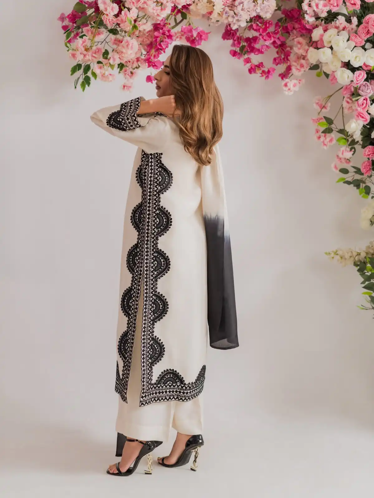 RTC 6060 White in Biscuit Slab. Thread Embroidery & Embroidery Work Salwar Suit Special Price ₹2399. Delivery 4-6 Working Days. Shop now. | Casual Suits, Jump Suits, Creative suits, Designer Suits, Palazzo Suits, Party Wear Suits, Patiala Suits, Salwar suit, Straight Suits