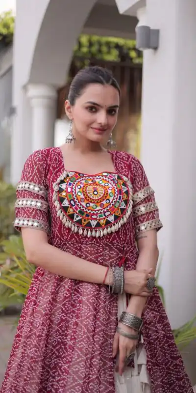 KA 1266 Maroon Kora Cotton Lehenga Choli erfect for Wedding, Party, Haldi, Traditional Day, Makar Sankranti – . Special Price ₹2949. Delivery 4-6 Working | Bollywood Lehenga, Creative Lehenga, Designer Lehenga, Embroidered Lehenga, Lehenga, Party Wear Lehenga
