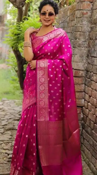 KP 7000 Pink Soft Lichi Silk Cloth Saree Perfect for Wedding, Party, Family Gatherings, Sangeet, Ethnic Day – . Festive Deal ₹1549. Delivery 4-6 Working | Creative Sarees, Bollywood Sarees, Designer Sarees, Embroidered Sarees, Ethnic Saree, Modern Digital sarees, Party Wear Sarees, Sarees
