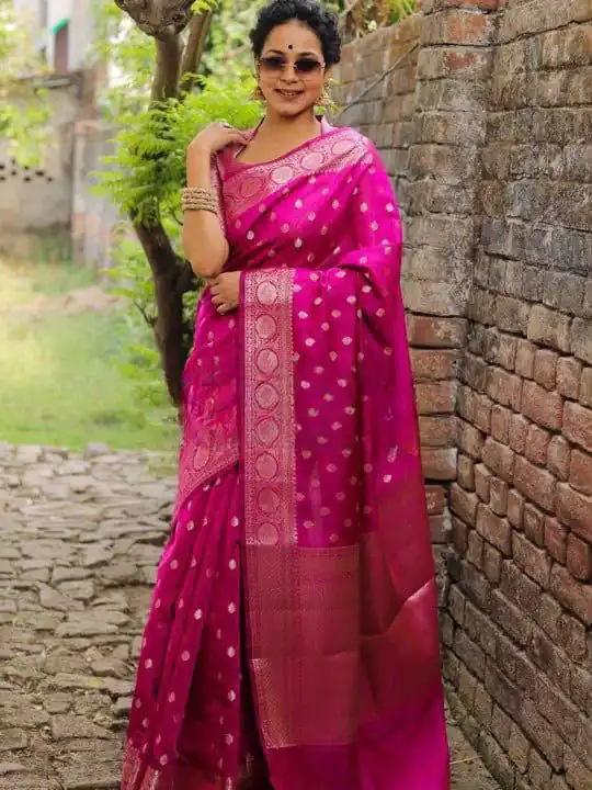 KP 7000 Pink Soft Lichi Silk Cloth Saree Perfect for Wedding, Party, Family Gatherings, Sangeet, Ethnic Day – . Festive Deal ₹1549. Delivery 4-6 Working | Creative Sarees, Bollywood Sarees, Designer Sarees, Embroidered Sarees, Ethnic Saree, Modern Digital sarees, Party Wear Sarees, Sarees