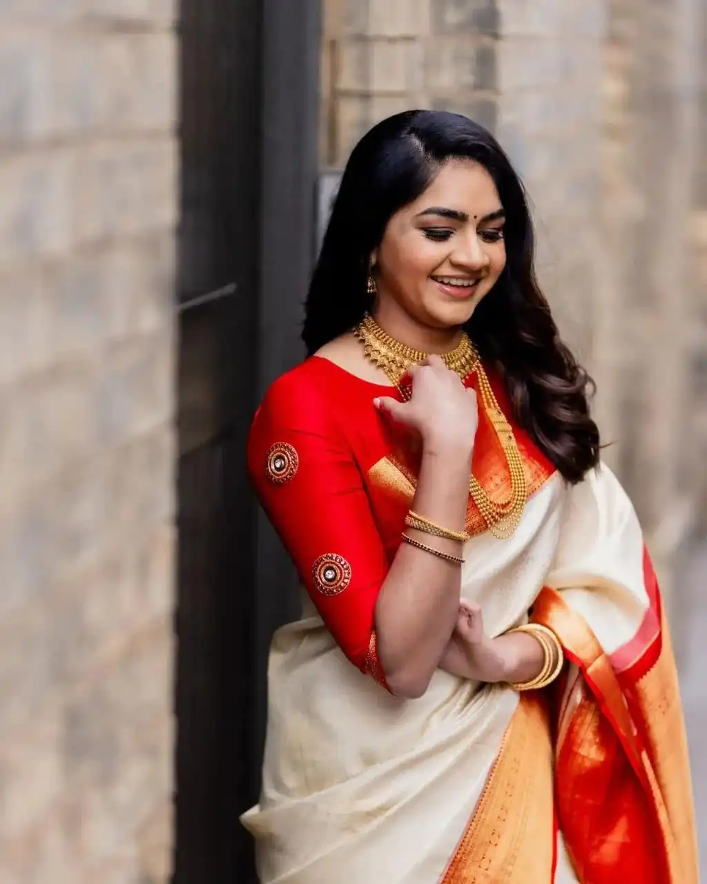KPR 254 Cream Soft Lichi Silk Saree with Lace Work & Lace Border. Introductory Price ₹1449. Delivery 4-6 Working Days. Shop now. | Creative Sarees, Bollywood Sarees, Designer Sarees, Embroidered Sarees, Ethnic Saree, Modern Digital sarees, Party Wear Sarees, Sarees