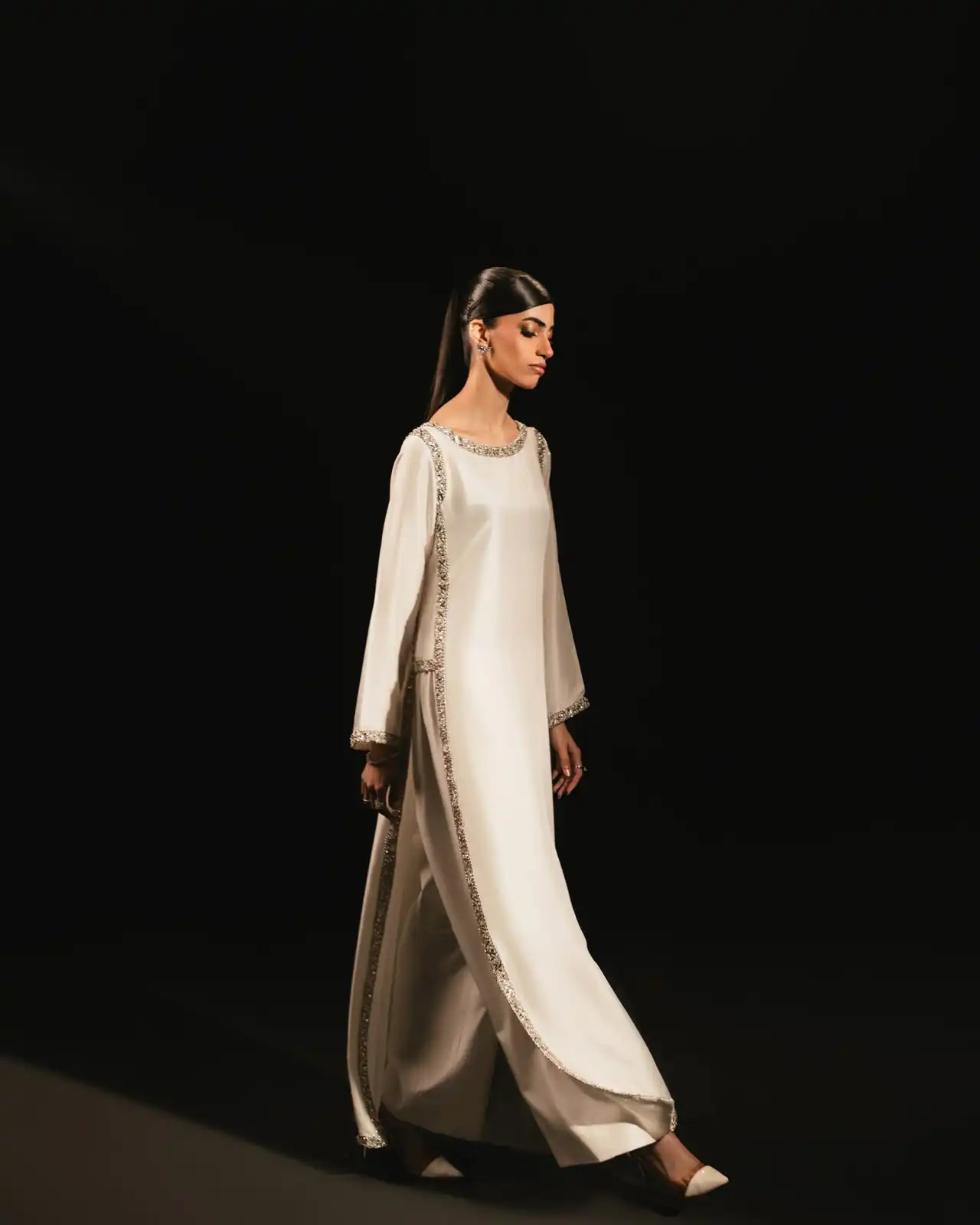 RTC 5999 White in Color Natural Crepe Embroidery Work Salwar Suit . Affordable Price ₹1899. Delivery 4-6 Working Days. Shop now. | Casual Suits, Jump Suits, Creative suits, Designer Suits, Palazzo Suits, Party Wear Suits, Patiala Suits, Salwar suit, Straight Suits