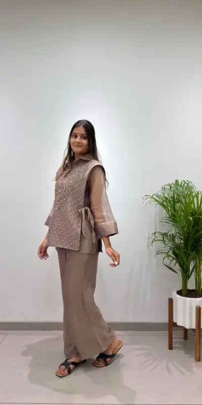 BE 484 Brown Colour | Brown Salsa Silk Kurti with Hand Work. Get it for ₹2199. Delivery 4-6 Working Days. Online Shop now. | Bollywood Kurti, Creative Kurtis, Designer Kurti, Kurti, Party Wear Kurti, Selfie Kurti