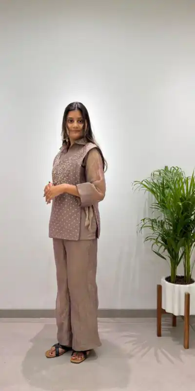 BE 484 Brown Colour | Brown Salsa Silk Kurti with Hand Work. Get it for ₹2199. Delivery 4-6 Working Days. Online Shop now. | Bollywood Kurti, Creative Kurtis, Designer Kurti, Kurti, Party Wear Kurti, Selfie Kurti
