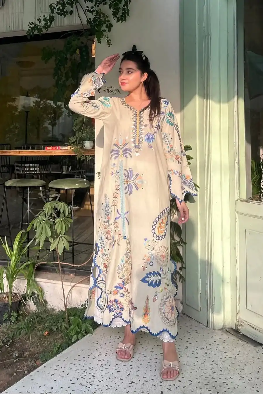Fancy White Star Silk Embroidery Work Salwar Suit - Image 2