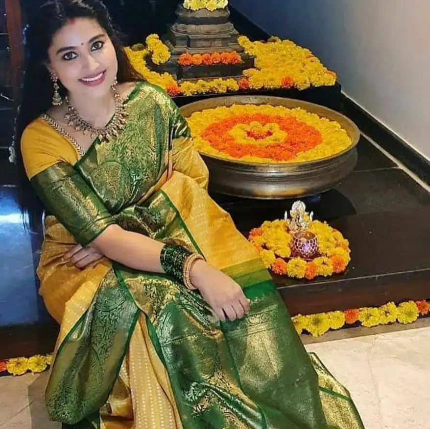 Fancy Yellow Soft Lichi Silk Lace Work Saree - Image 4