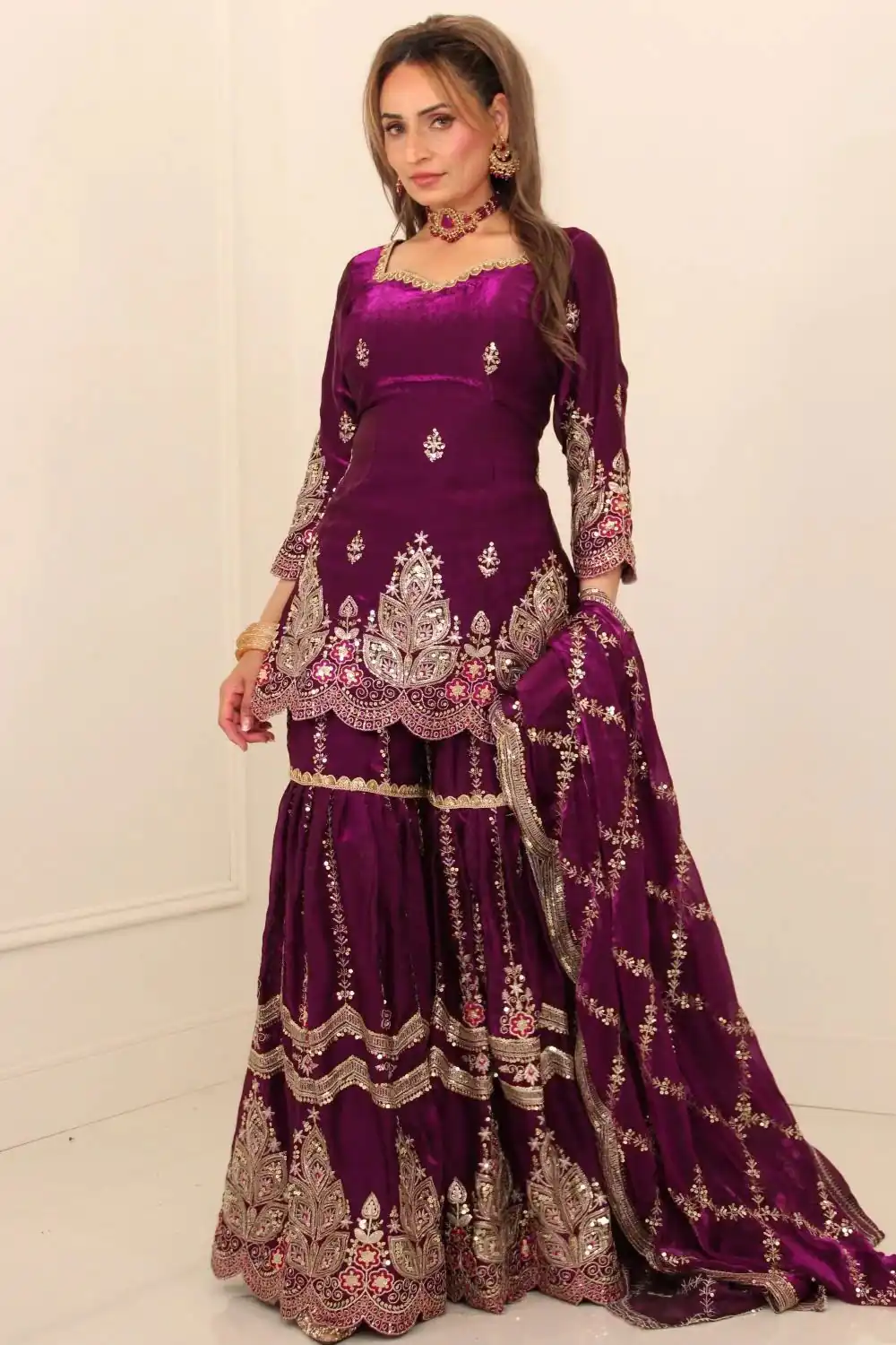 Super Wine Fendy Crush Sequins Work Salwar Suit