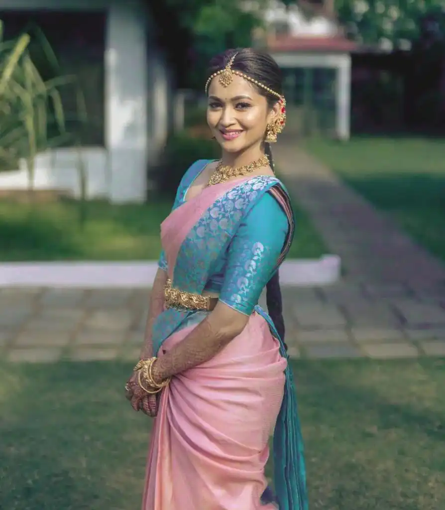 Traditional Peach Soft Lichi Silk Lace Work Saree - Image 2