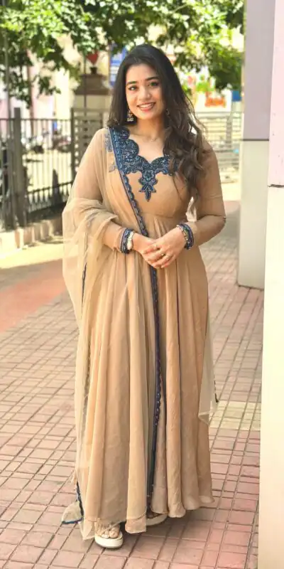 JF 058 Chiku Doremon Crush Gown with Lace Work & Mirror Work. Exclusive Offer ₹2399. Delivery 4-6 Working Days. Shop now. | Bollywood Gowns, Creative Gowns, Designer Gowns, Embroidered Gowns, Gowns, Party Wear Gowns