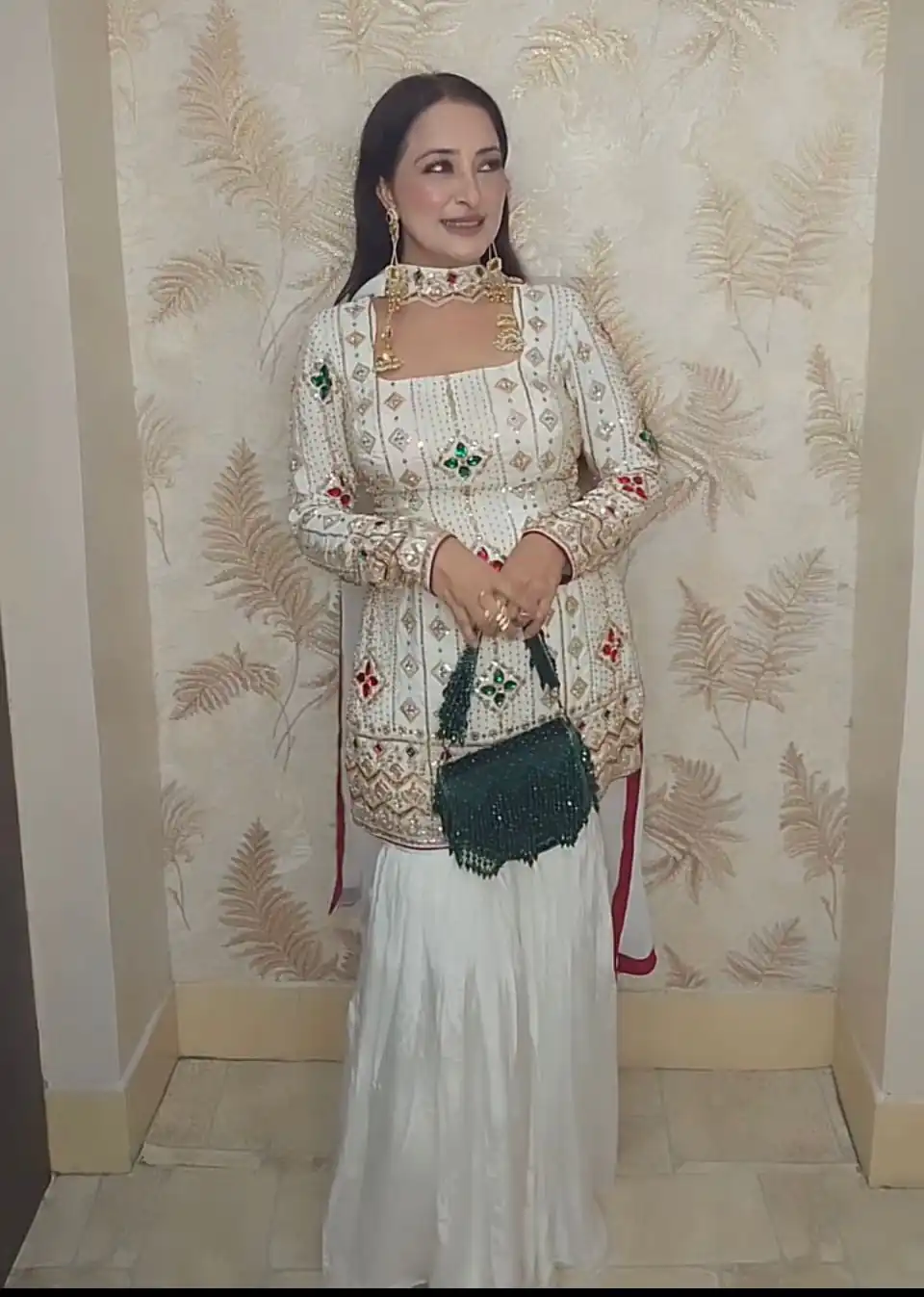 VLM 352 White Color Chinon Silk Embroidery Work Salwar Suit . Get it for ₹2399. Delivery 4-6 Working Days. Online Shop now. | Casual Suits, Jump Suits, Creative suits, Designer Suits, Palazzo Suits, Party Wear Suits, Patiala Suits, Salwar suit, Straight Suits