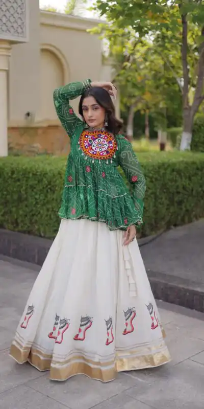 KA 5084 Green Kora Cotton Lehenga Choli erfect for Wedding, Party, Haldi, Traditional Day, Makar Sankranti – . Special Price ₹2799. Delivery 4-6 Working | Bollywood Lehenga, Creative Lehenga, Designer Lehenga, Embroidered Lehenga, Lehenga, Party Wear Lehenga