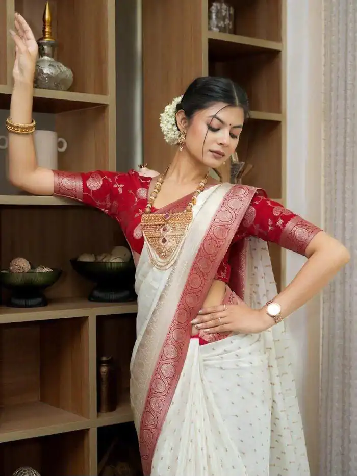 Alluring White Soft Silk Jacquard All Over Saree - Image 3