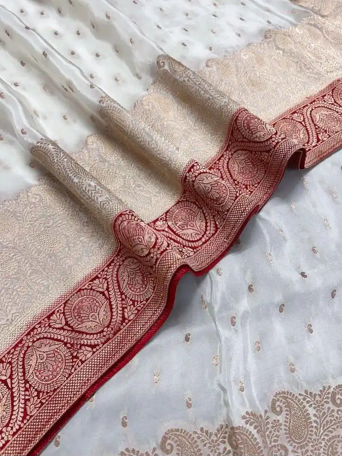 Alluring White Soft Silk Jacquard All Over Saree - Image 2
