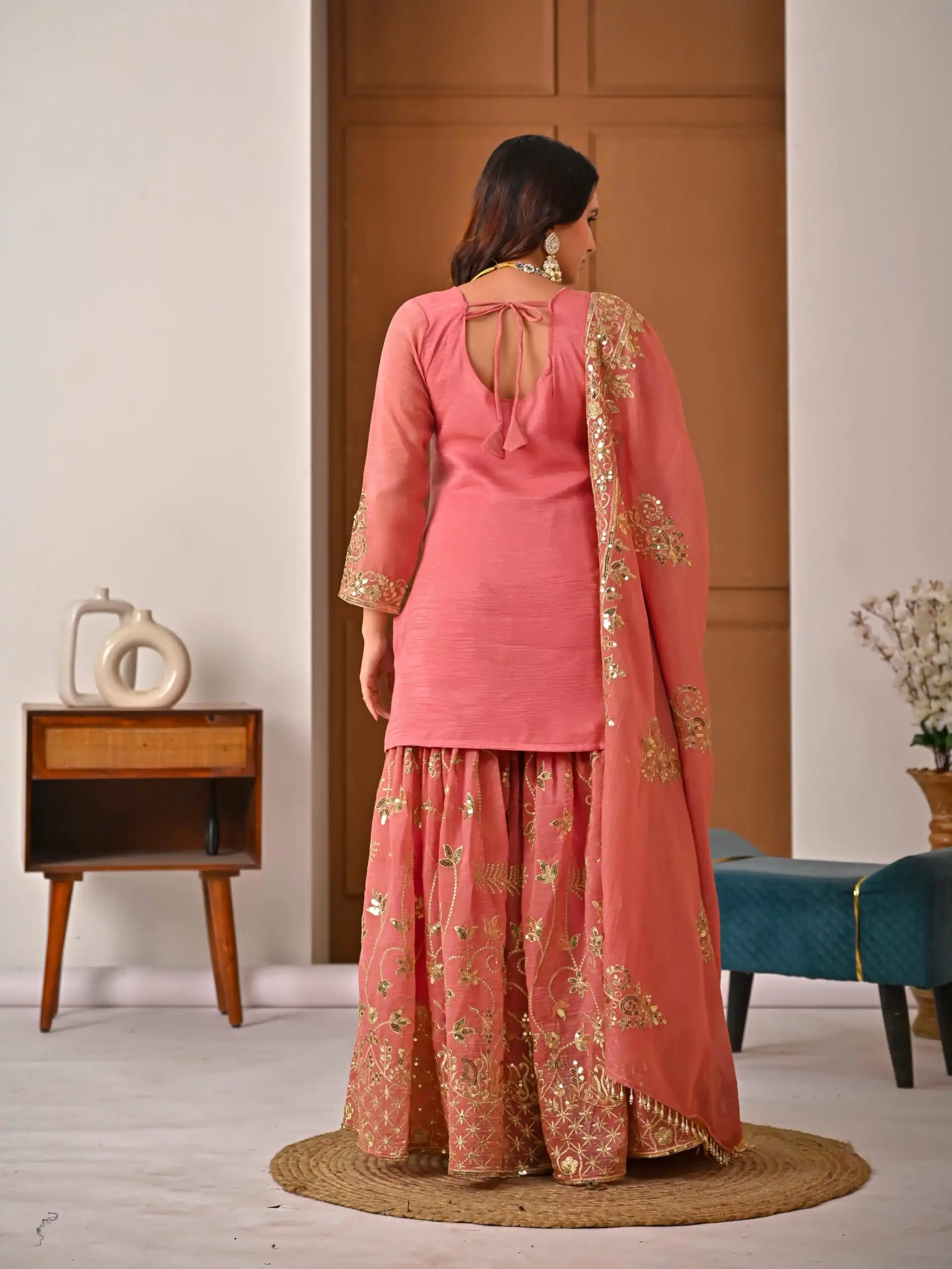 Fancy Peach Crunchy Silk Embroidery Work Salwar Suit - Image 10