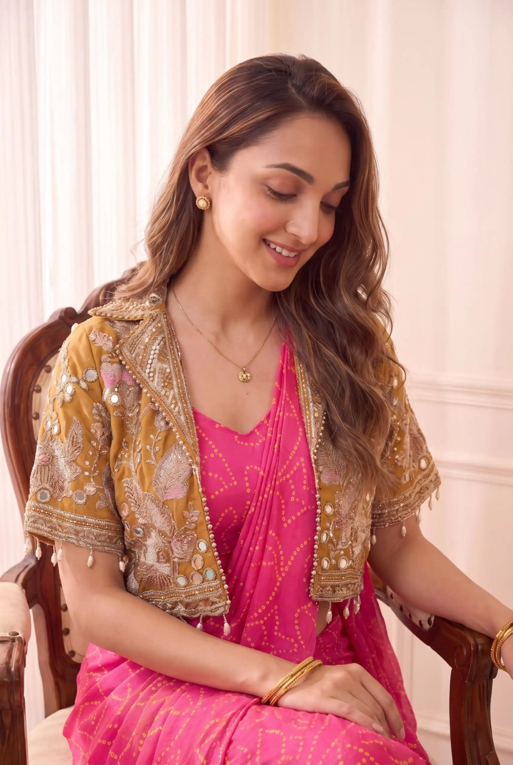Pretty Pink Chinon Silk Digital Print Work Saree - Image 3
