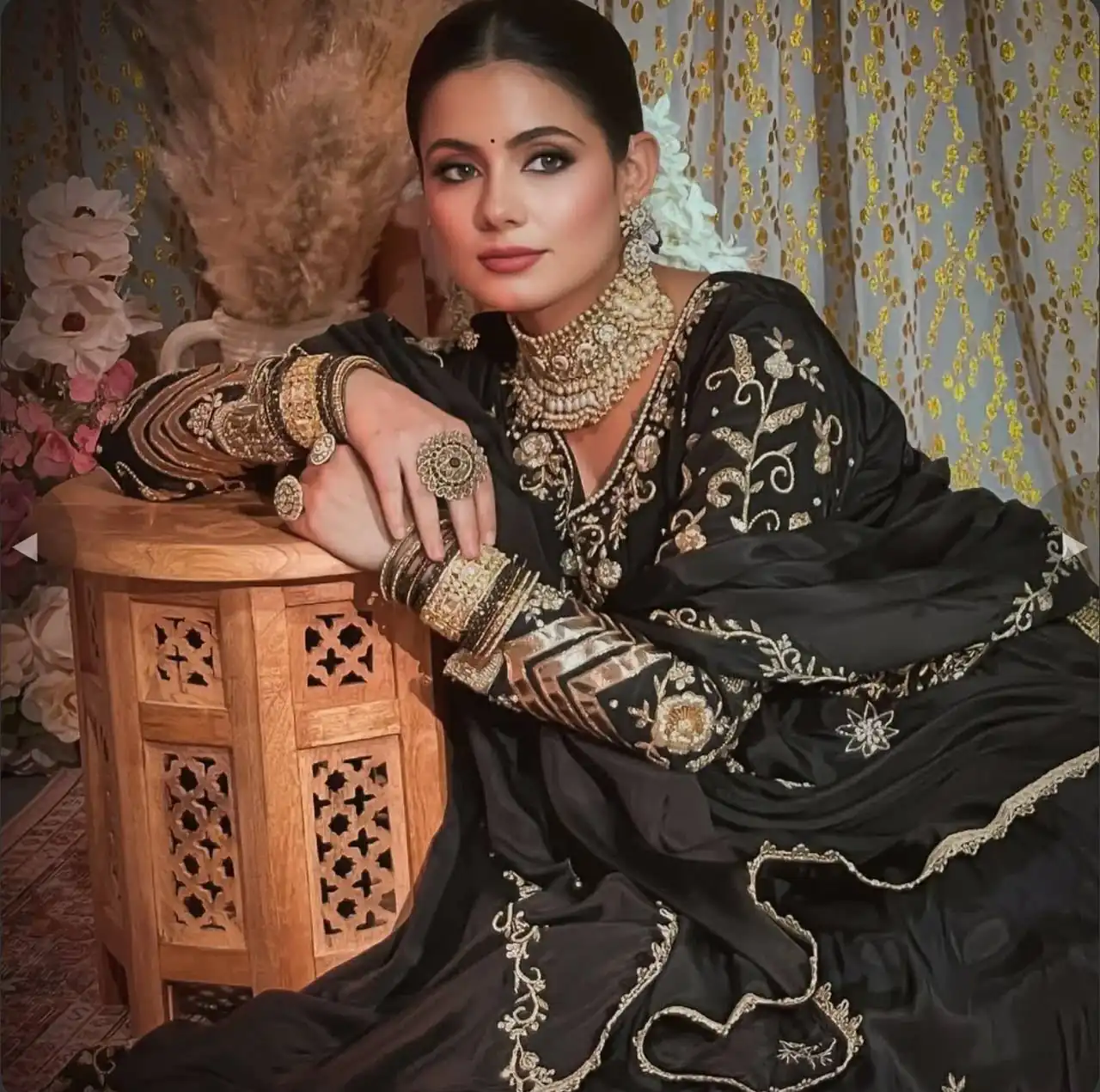 Shiny Black Natural Crepe Silk Embroider Work Salwar Suit - Image 4