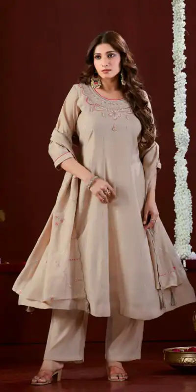 Super Off White Mul Slub Thread Work Salwar Suit